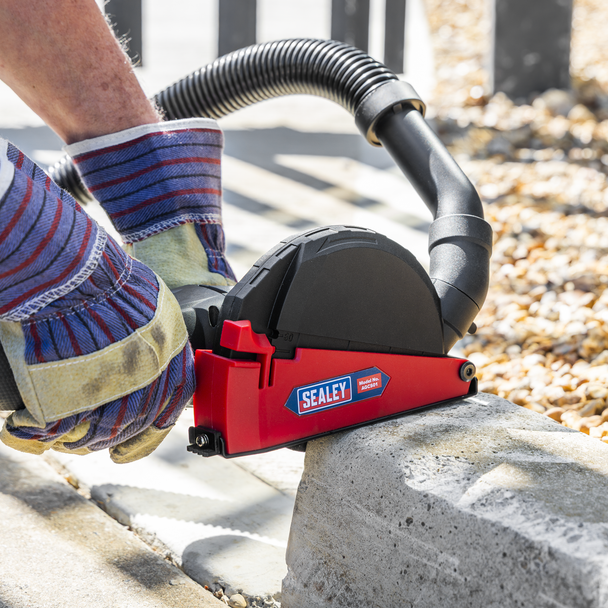 Sealey AGCS01 ⏐ Adjustable Angle Grinder Cutting Shroud