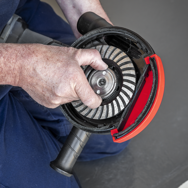 Sealey AGDS01 ⏐ Adjustable Angle Grinder Dust Shroud