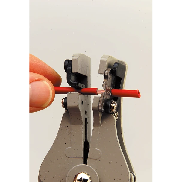 AK2252_ACT_STRIPPING_CABLE__21768