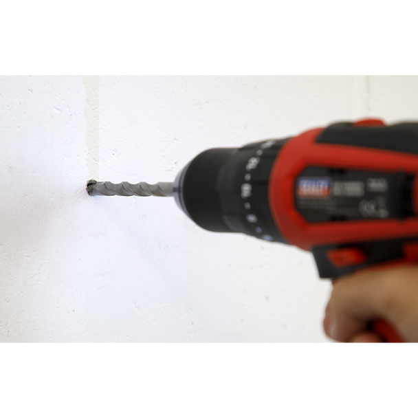 AK3715M_ACT_IN_USE_DFC1002420__94477