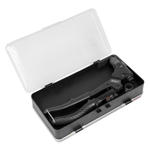 AK3992_IN_CASE_DFC1147575__43082