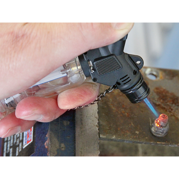 AK4042_ACT_HEATING_BOLT_PIC2_DFC1573101__43248