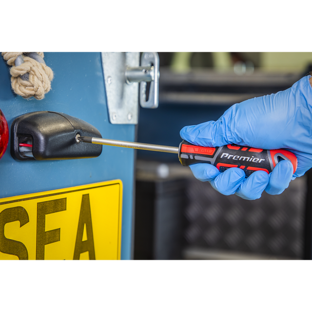 AK4370_ACT_IN_USE_PIC2_DFC1257443__25326
