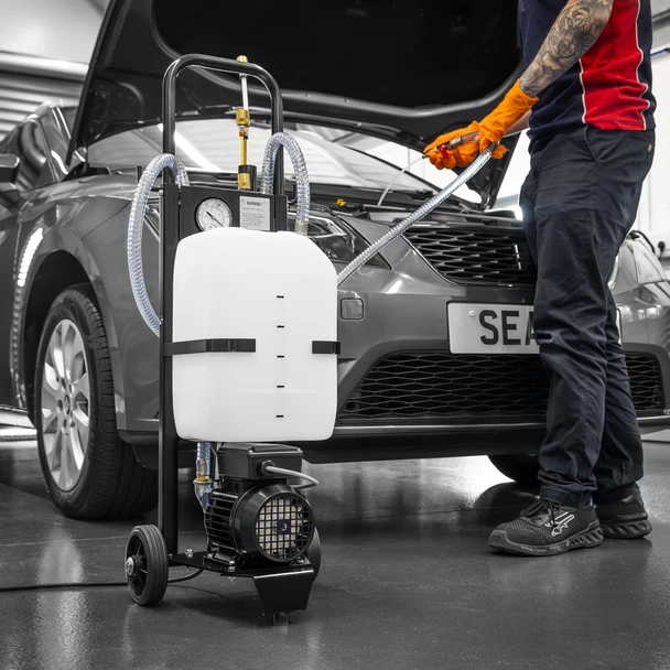 AK466D_ACT_IN_USE_DFC1955923__19402