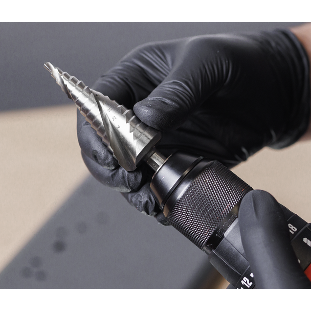 AK4748.V2_ACT_IN_DRILL_DFC1929422__45706