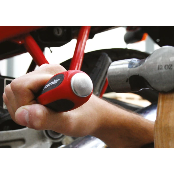 AK4932.V2_ACT_HAMMER_THROUGH_HEAD__02914