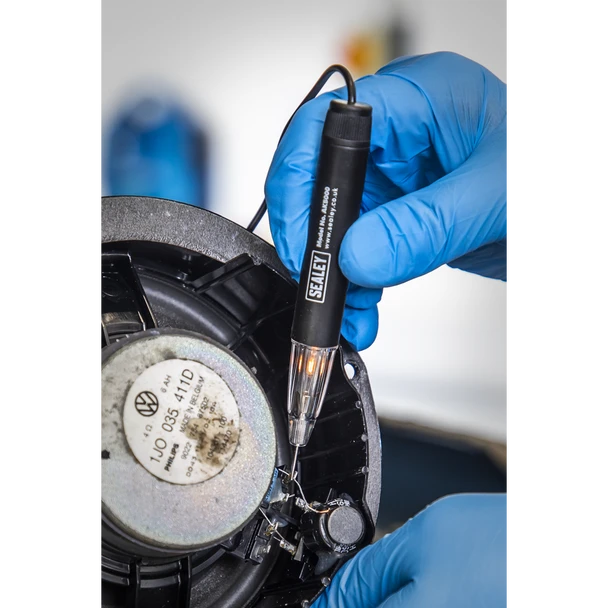 AK5000_ACT_IN_USE_DFC1406566__56563