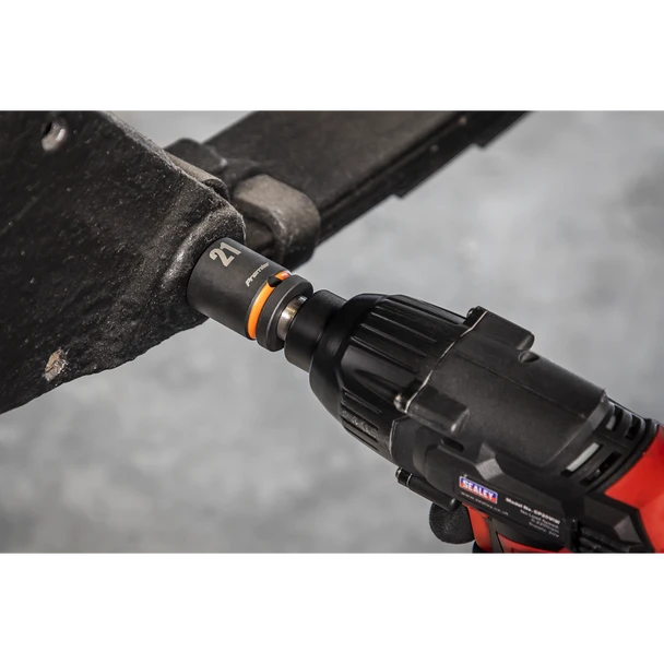 AK5618M_ACT_IN_USE_DFC1191915__98601