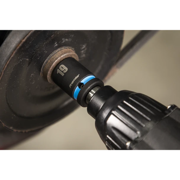 AK5618M_ACT_IN_USE_PIC2_DFC1296680__12359