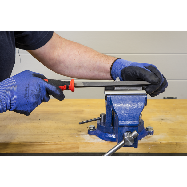 AK5864_ACT_IN_USE_PIC4_DFC1420539__27258