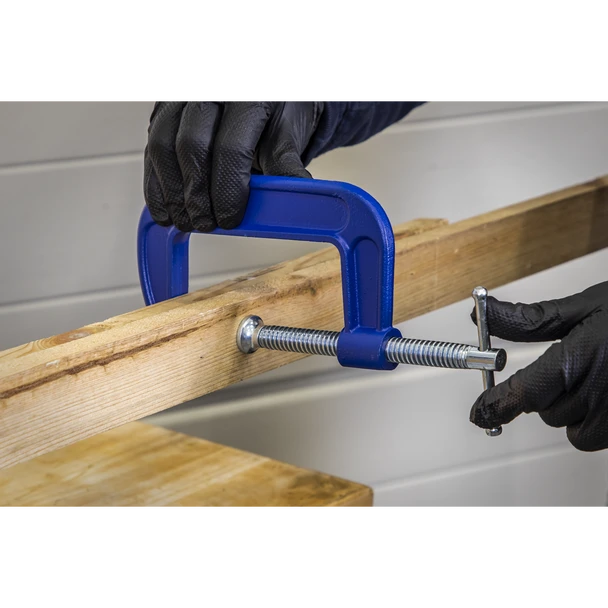 AK6004.V3_ACT_IN_USE_DFC1420623__23868