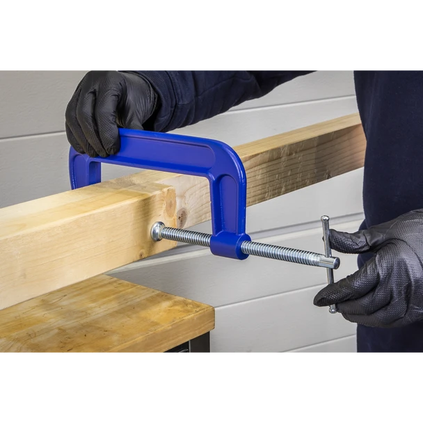 AK6006.V3_ACT_IN_USE_DFC1420654__99823