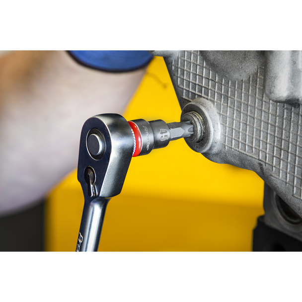 AK6251_ACT_IN_USE_DFC1191926__04263