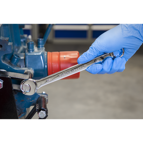 AK63012.V2_ACT_IN_USE_DFC1333539__60264