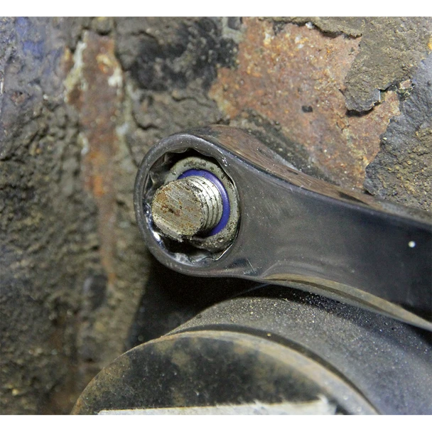 AK6319_ACT_RING_END__83293