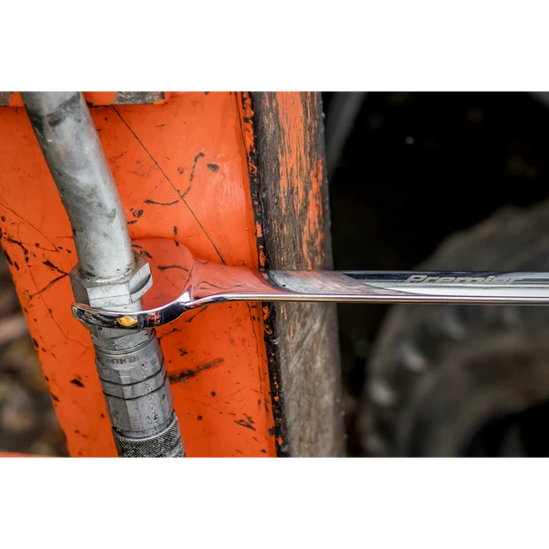 AK632433_ACT_IN_USE_PIC3_DFC1296942__63527