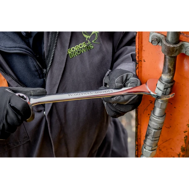 AK632433_ACT_IN_USE_PIC4_DFC1296943__84571