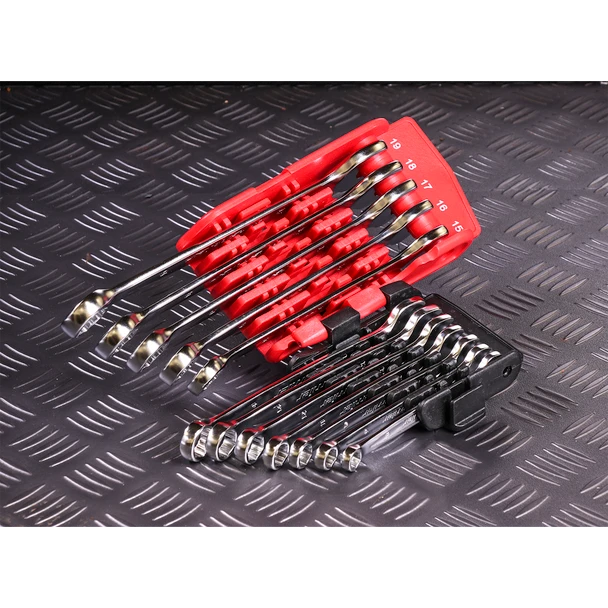 AK63921_ACT_PROMO_2_DFC29142__18425