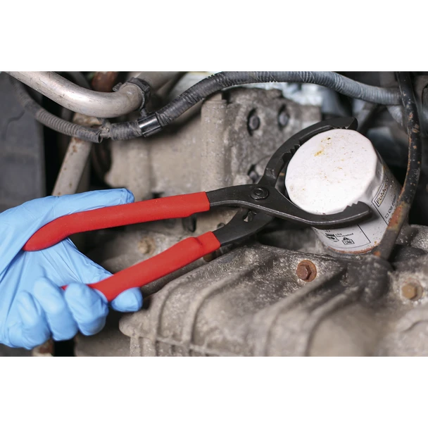 AK6412.V3_ACT_IN_USE_DFC1414829__42300