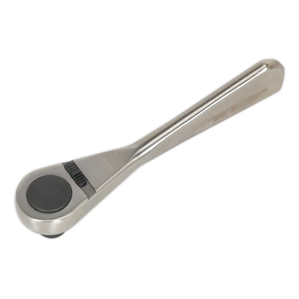 AK6961_PIC2_DFC0235752__14998