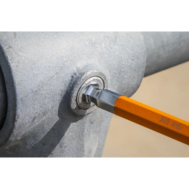 AK7175_ACT_IN_USE_CLOSE_DFC1707007__23795