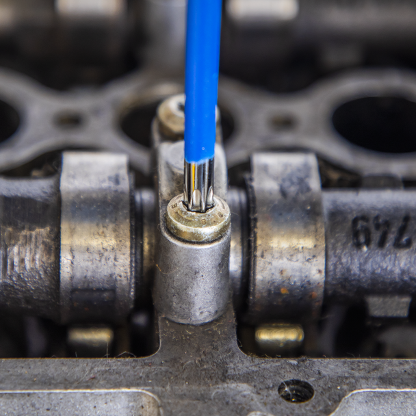 AK7179_ACT_IN_USE_PIC3_DFC1257527__80504
