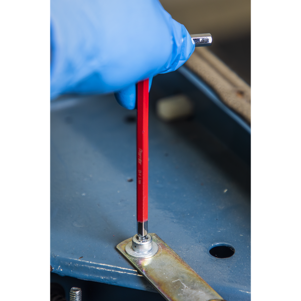AK7179_ACT_IN_USE_PIC4_DFC1257530__87891