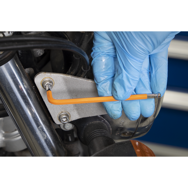 AK7190DB_ACT_IN_USE_PIC2_DFC1477076__83638