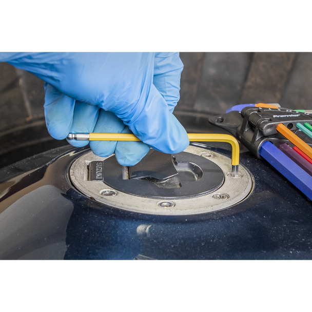 AK7190DB_ACT_IN_USE_PIC3_DFC1477077__26925