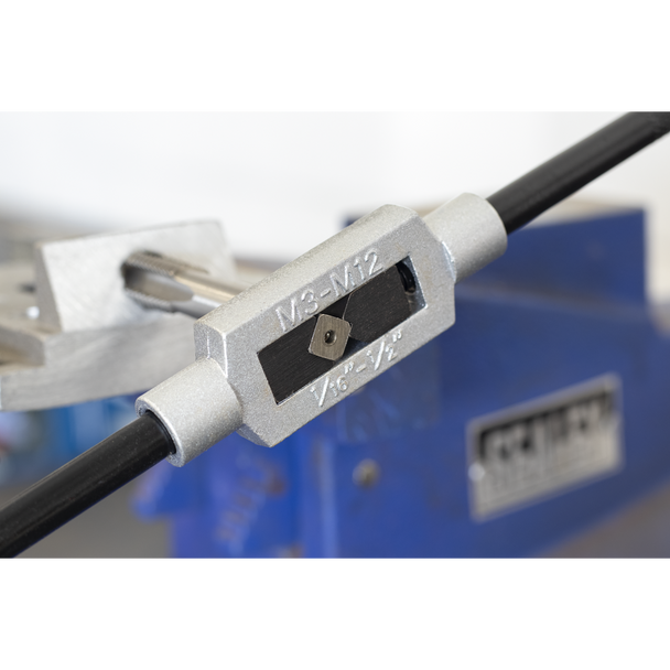 AK727_ACT_IN_USE_PIC1_DFC1450779__65690