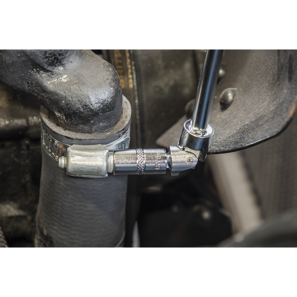 AK7920_ACT_IN_USE_CLOSE_DFC1485966__19586