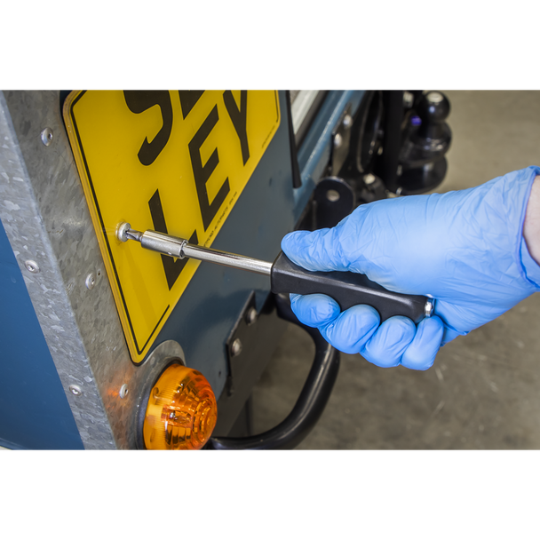 AK7920_ACT_IN_USE_PIC3_DFC1485968__17731
