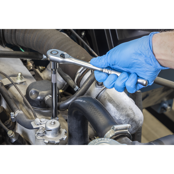 AK7931_ACT_IN_USE_PIC2_DFC1629934__36401