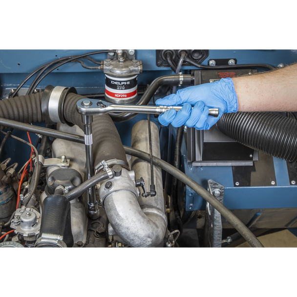 AK7932_ACT_IN_USE_DFC1629942__23373