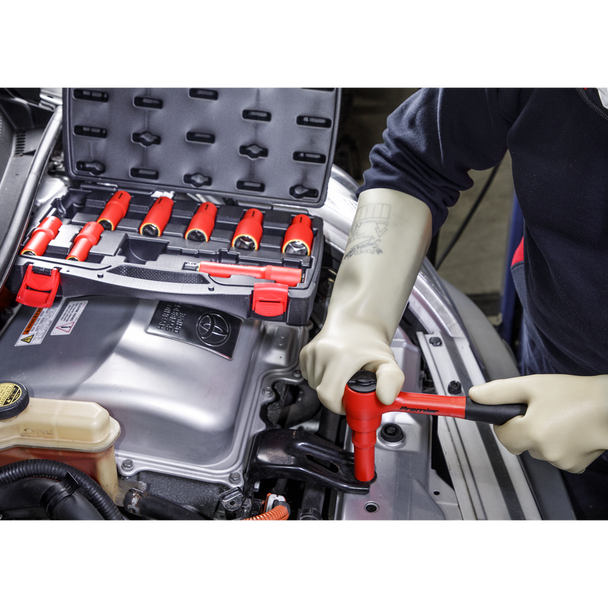 AK7943_ACT_IN_USE_DFC0875028__89716