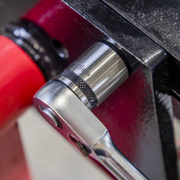 AK7992_ACT_IN_USE_PIC2_DFC1261236__89017