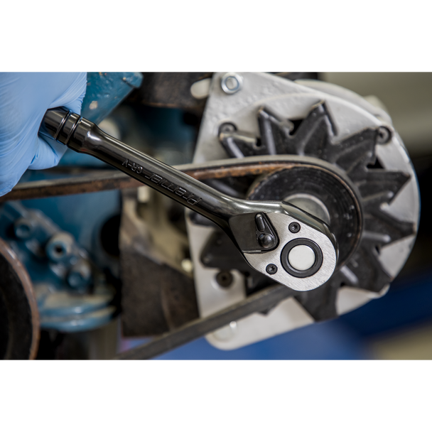 AK7999_ACT_IN_USE_PIC3_DFC1296999__88228