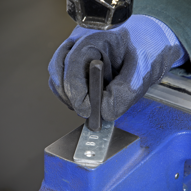 AK8297_ACT_IN_USE_DFC1147952__05111