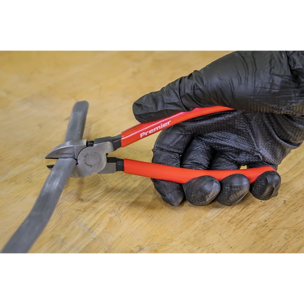 AK8565_ACT_IN_USE_PIC3_DFC1303835__09755