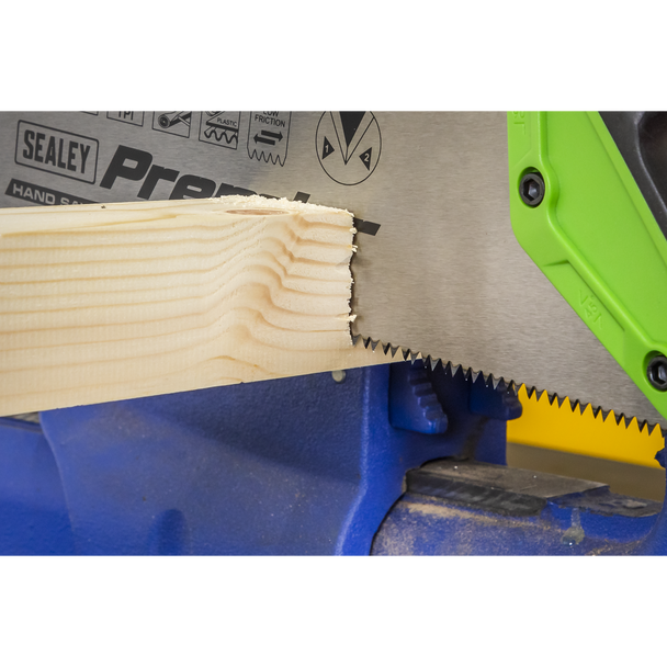 AK8654_ACT_IN_USE_CLOSE_DFC1415021__90686