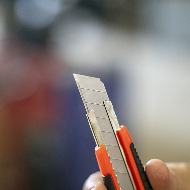 AK86R_ACT_SNAP_OFF_BLADE_DFC1932911__57014