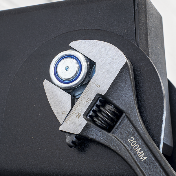 AK9561_ACT_CLOSE_UP_DFC1967098__32674