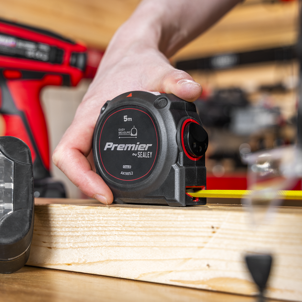 AK9852_ACT_IN_USE_DFC1895373__49783