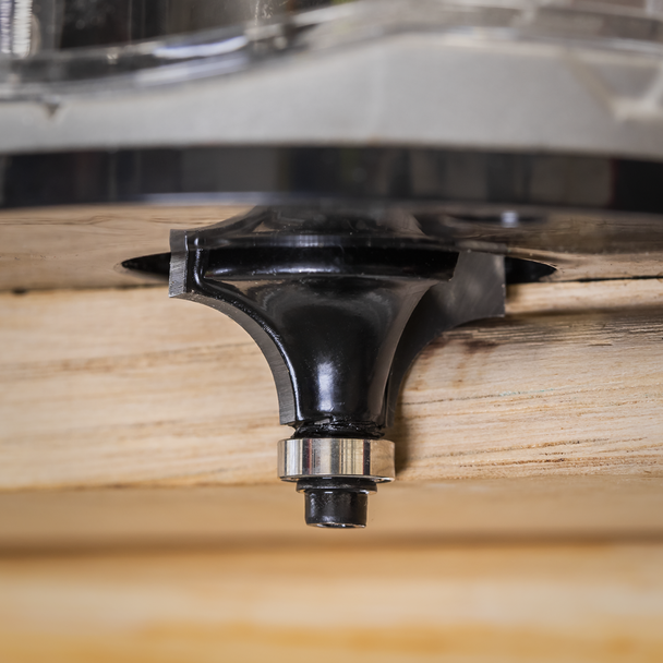 AK9912_ACT_IN_USE_CLOSE_DFC1480583__78477