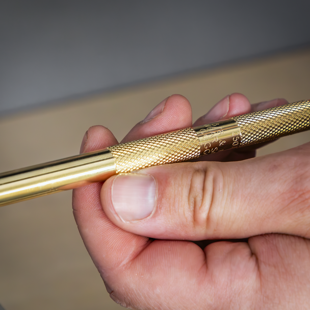 AKB05_ACT_KNURLING_DFC1654954__42117