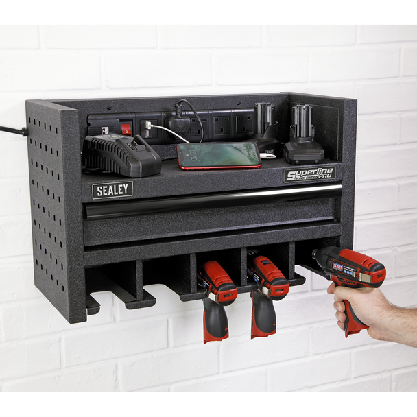 AP22SRBE_ACT_IN_USE_12V_DFC0613564__02200