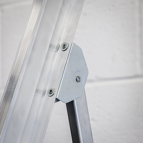 Sealey AXL10 | Industrial Step Ladder 10-Tread Aluminium - EN 131