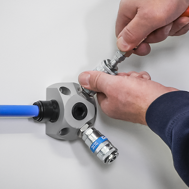 Sealey CAS12WB │	John Guest® Wall Box 3 x 1/2"BSP Connection