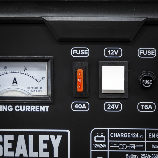 Sealey CHARGE124 │ 12/24V Battery Charger 28A 230V