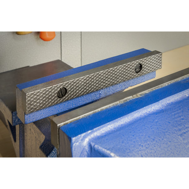 Sealey CV200XT │ Professional Heavy-Duty Fixed Base Vice 200mm